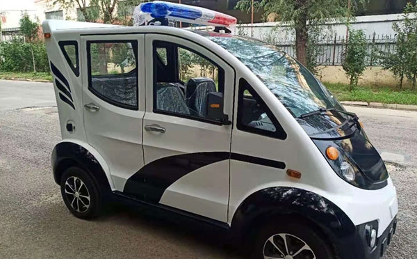兴海警用巡逻车